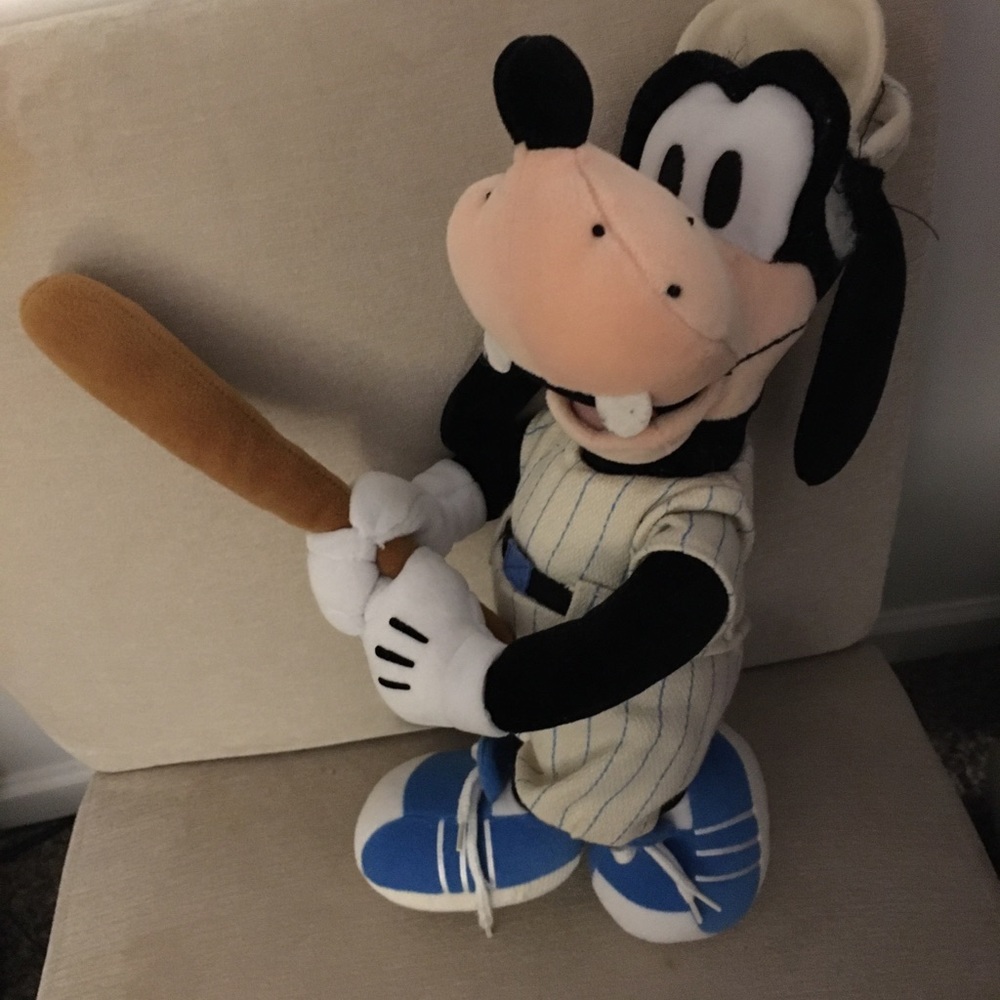 Disney Goofy in baseball uniform medium plush